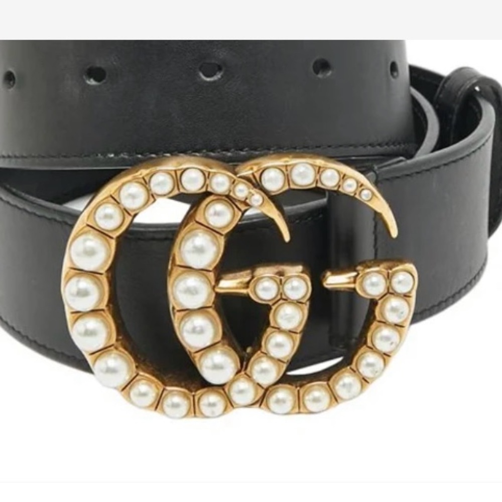 Gucci Black Belt with Pearl Gold GG Buckle